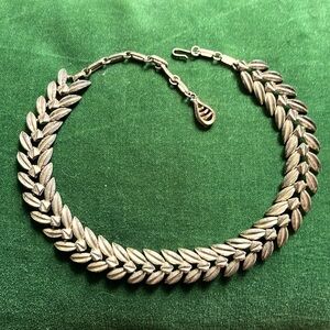 Vintage Coro Leaf Choker